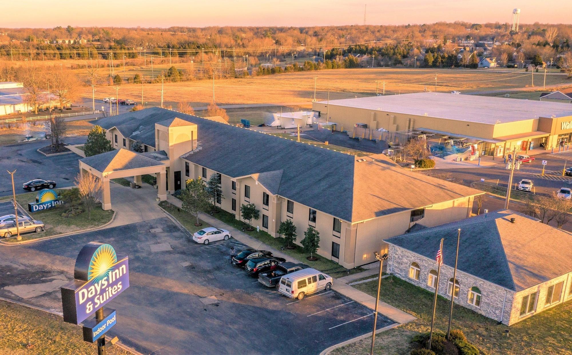 Days Inn & Suites By Wyndham Cuba Exterior foto